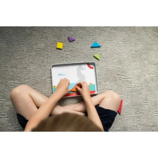 Chuckle & Roar Shape Makers Magnetic Foam Tangrams Game image {4}