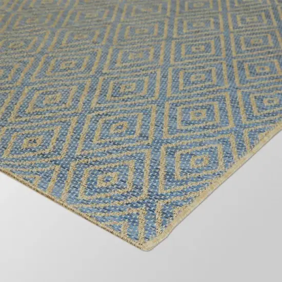 Prisma Diamond Outdoor Rug Gray - Threshold&trade; image {1}