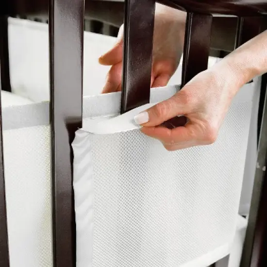 BreathableBaby Breathable Mesh Crib Liner - Classic Collection - White image {5}