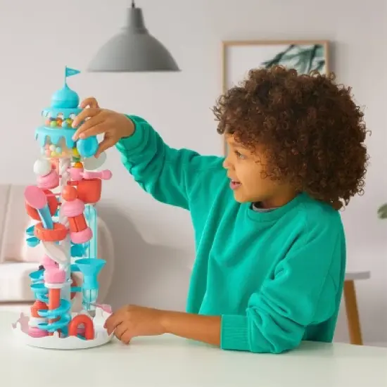 FAO Schwarz Gumball Tower image {1}