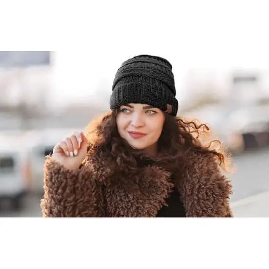 Market & Layne Women Chunky Knit Beanie Hat, Women Winter Hat image {3}