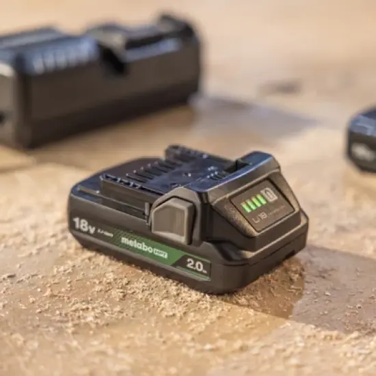 Metabo HPT UC18YKSL Battery Charger image {8}