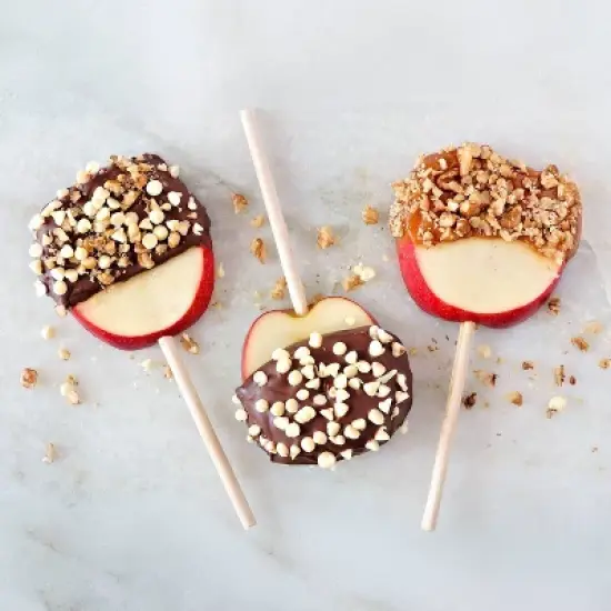 Fresh Organic Sweet Apples - 2lbs image {3}