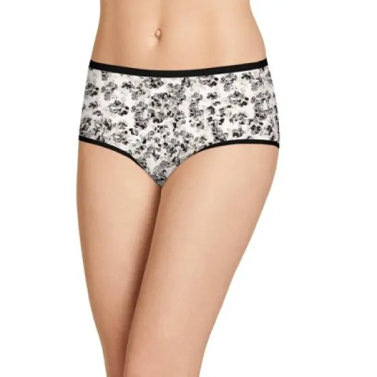 Jockey Women's Organic Cotton Stretch Logo Modern Brief - 3 Pack image {1}