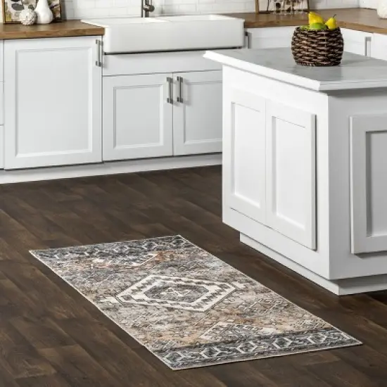 nuLOOM Bowie Machine Washable Pattern Area Rug image {1}