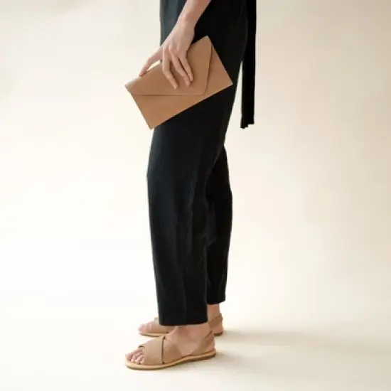 Nisolo Sustainable Women's Luisa Clutch Almond image {1}