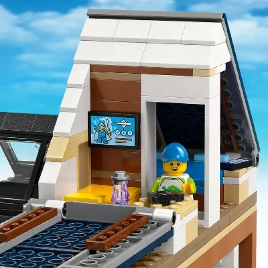 LEGO City Family House and Electric Car Building Toy Set 60398 image {3}