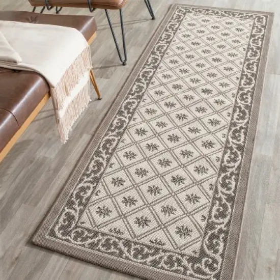 Courtyard CY7427 Power Loomed Indoor/Outdoor Area Rug - Safavieh image {1}
