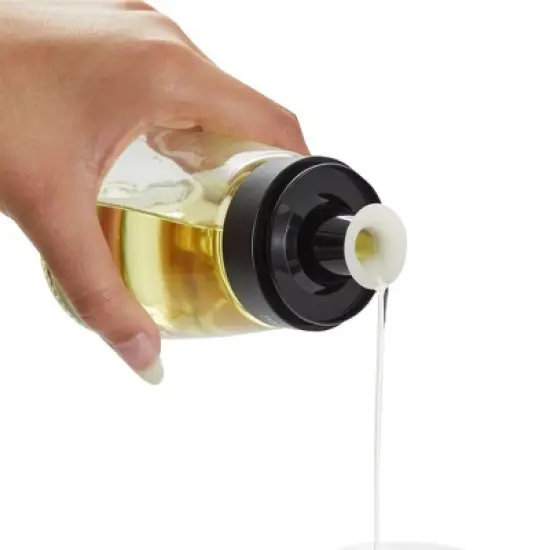 Juvale 2-Piece Small Olive Oil and Vinegar Dispenser Set - Glass Salad Dressing Cruet Bottles for Balsamic, Soy Sauce (5.5 oz) image {4}