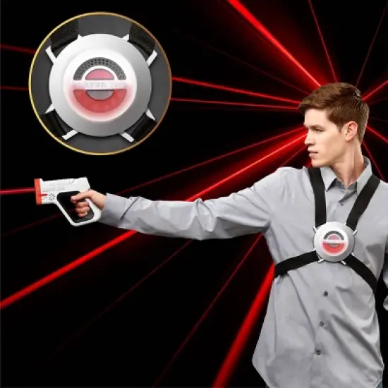 FAO Schwarz Dual Blast Laser Tag Set image {1}
