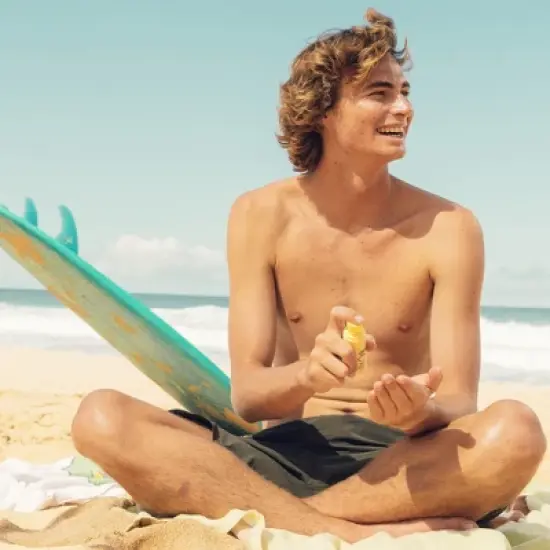 Sun Bum Mini Face Mist - SPF 45 - 1.35 fl oz image {4}