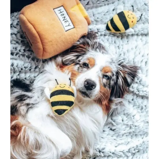 ZippyPaws Burrow Honey Pot Dog Toy image {2}