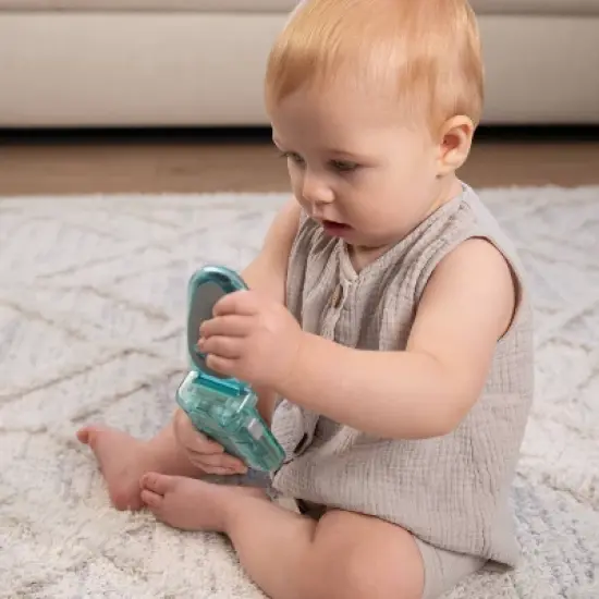 Infantino Flip and Peek Fun Phone image {8}