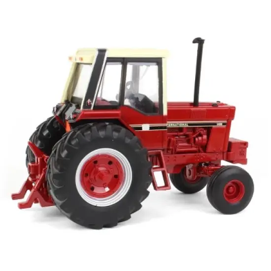 ERTL 1/32 International Harvester 1486 Wide Front w/ Cab 44287 image {2}