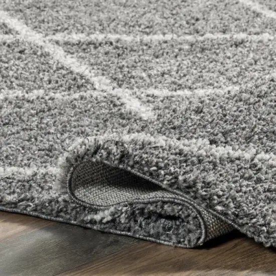 nuLOOM Tess Moroccan Shag Area Rug image {3}