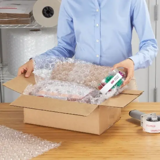 Staples 1/2" Bubble Roll 12"x30' Each (27175) 4072823 image {4}