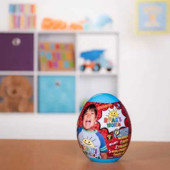 Ryan's World Mystery Microverse Mega Micro Egg (Target Exclusive) image {3}