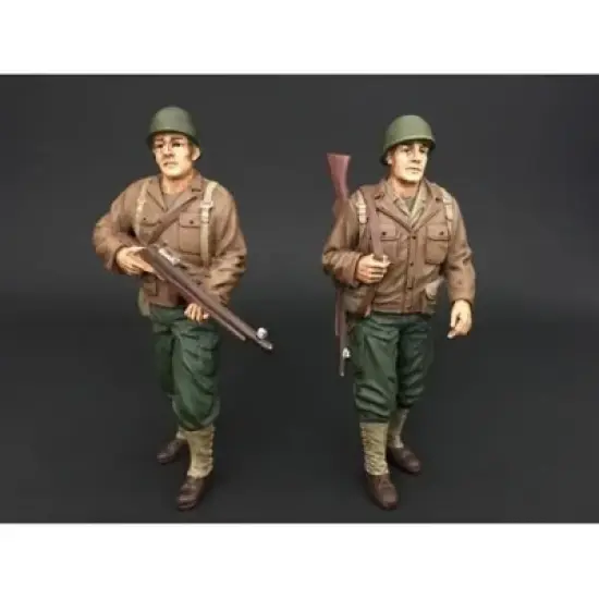 US Army WWII 4 Piece Figure Set For 1:18 Scale Models by American Diorama image {4}