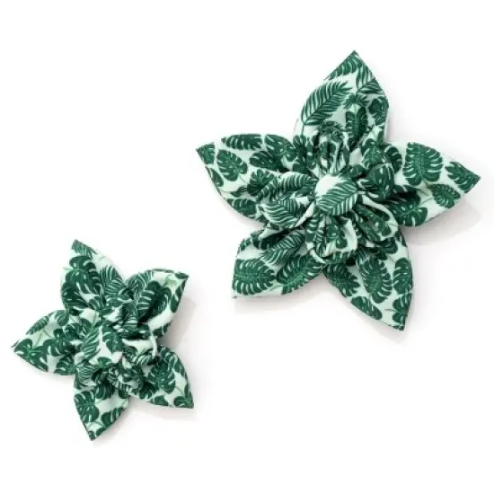 The Worthy Dog Tropical Leaves Flower Accessory image {2}