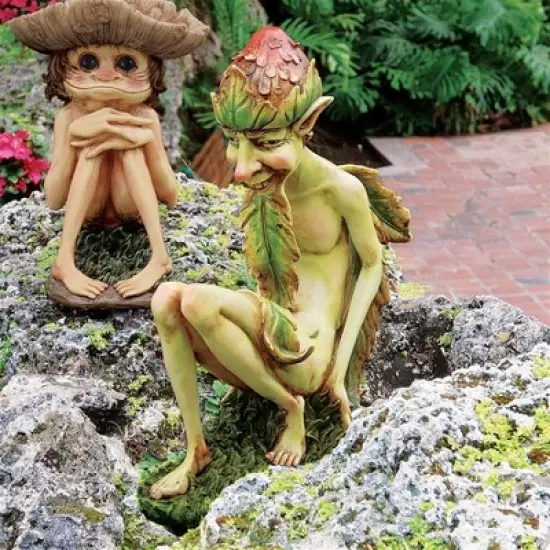 Design Toscano Theodor, The Garden Troll Sculpture - Multicolored image {1}