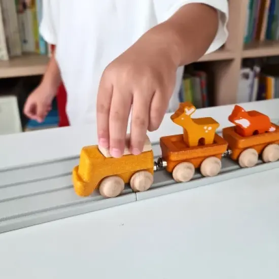 Plantoys| Cargo Train image {4}