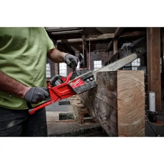 Milwaukee  M18 FUEL Brushless Lithium-Ion Cordless 16 in. Chainsaw (Tool Only) New image {5}