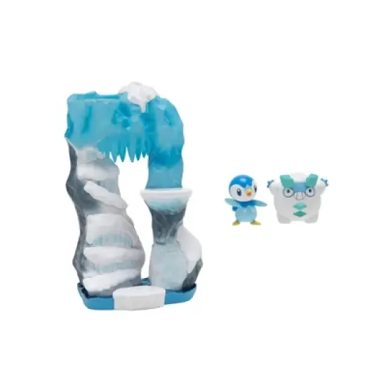 Pok&eacute;mon Select Snowy Hill Glacier Environment Display with Galarian Darumaka and Piplup Mini Figures image {1}