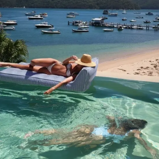 Sunnylife Luxe Lie-On Lounger - Le Weekend Navy - Inflatable Pool Float image {9}