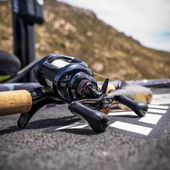 Daiwa Laguna LT Spinning Fishing Reel image {1}