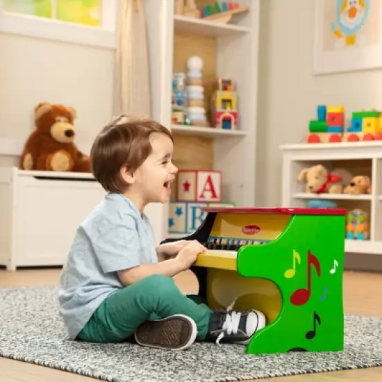 Melissa & Doug Learn-To-Play Piano With 25 Keys and Color-Coded Songbook image {4}