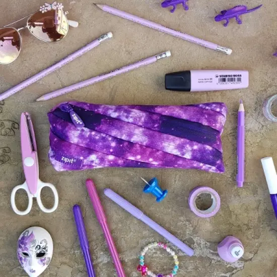 ZIPIT Galaxy Pencil Case image {1}