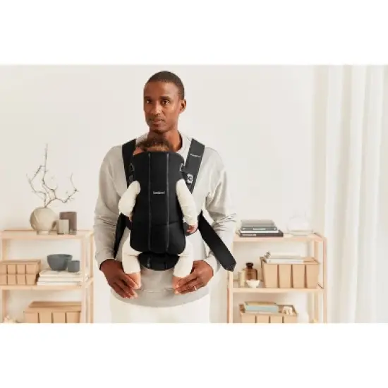 BabyBjorn Baby Mini Carrier - Black image {3}