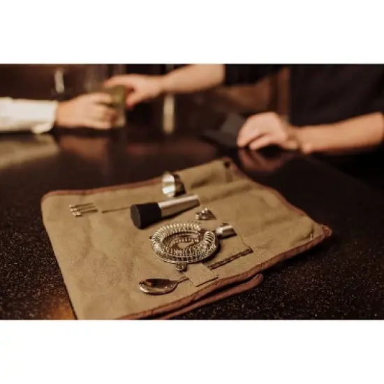 Picnic Time Bartender Travel Tool Set Green: Portable Bartending Kit & Barware Tools in Olive Cotton image {7}