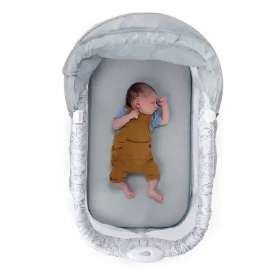 Bright Starts Disney Baby Winnie the Pooh Soothing Baby Bassinet - Slumber Party image {8}