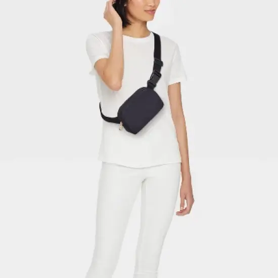 Essential Belt Crossbody Bag - Universal Thread&trade; image {1}