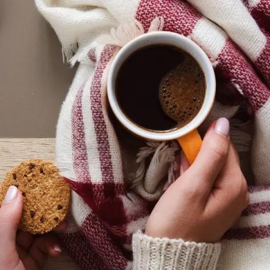 Dunkin' French Vanilla Flavored Medium Roast Ground Coffee image {10}