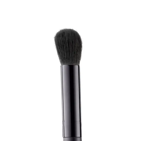 e.l.f. Flawless Concealer Brush image {1}