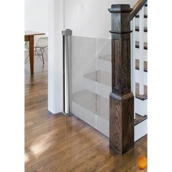 JOOL BABY PRODUCTS Retractable Baby & Pet Safety Gate image {6}