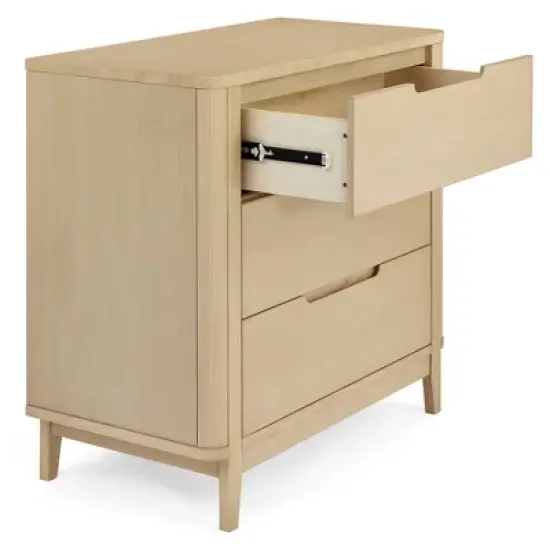 Delta Children Noah 3 Drawer Dresser with Changing Top and Interlocking Drawers image {13}
