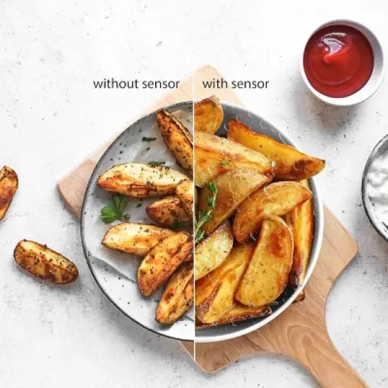 Toshiba 1.6 Cu. Ft. 1200-Watt Countertop Microwave Oven (Black Stainless Steel) image {5}