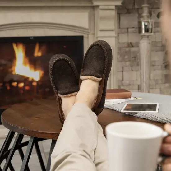 RockDove Men's Hearthfire Moc Slipper image {3}