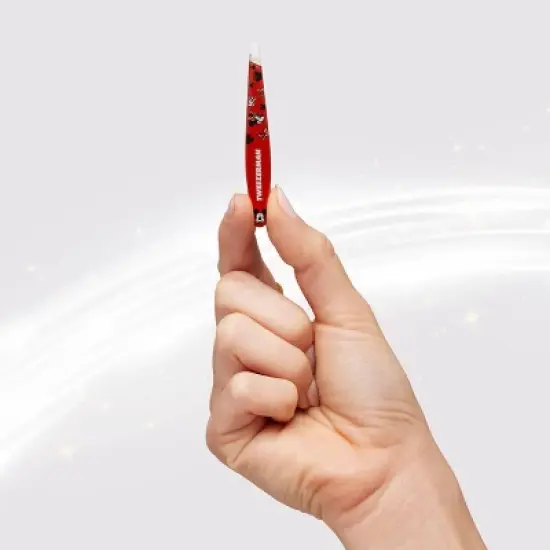Tweezerman Mini Slant Tweezer - We Got Ears image {4}