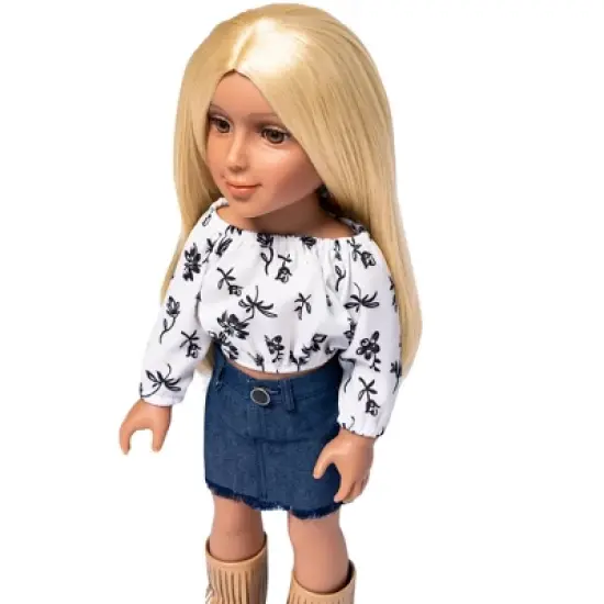 I'M A GIRLY Zoe 18" Fashion Doll with Golden Blonde Interchangeable Wig to Style image {6}