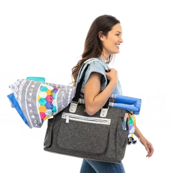 Infantino 4-in-1 Twist & Fold Musical Mobile Activity Gym image {7}