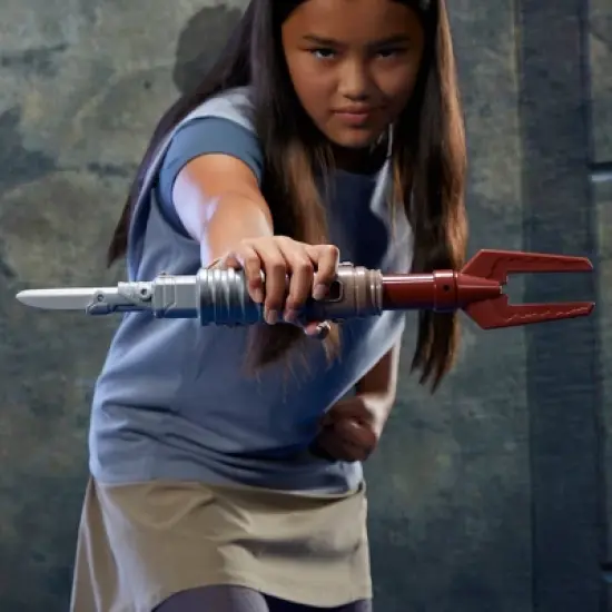 Star Wars Lightsaber Forge Ultimate Mandalorian Masterworks Set image {10}