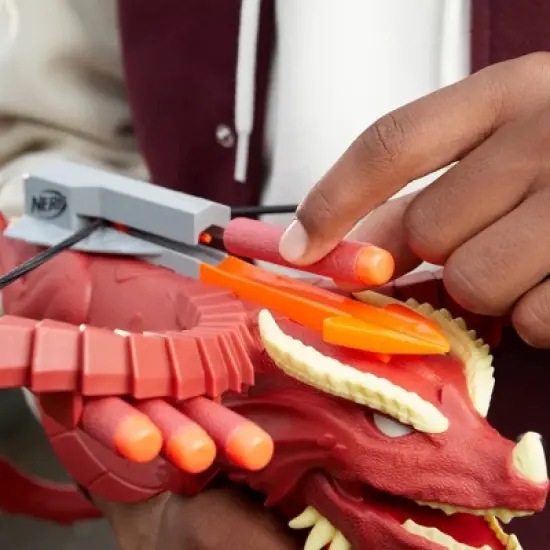 NERF Dungeons & Dragons Themberchaud Crossbow image {6}