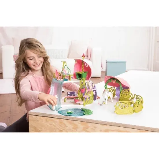 Schleich Glittering Flower House with Unicorns image {1}