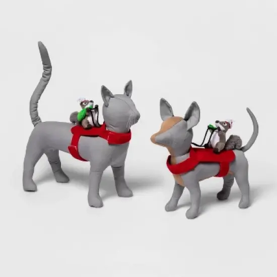 Santa Squirrel Rider Dog and Cat Costume - Wondershop&trade; image {4}