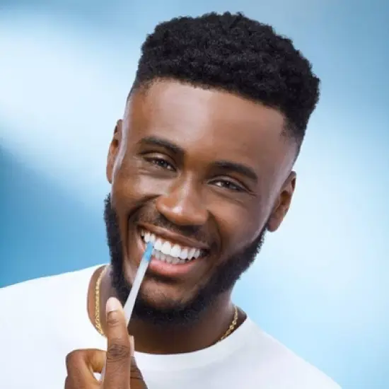 Crest Whitening Emulsions Smile Booster Kit image {5}