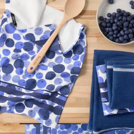 Sur La Table Kitchen Essentials 4pk 16"x28" Fresh Blueberries Fruit Kitchen Towels Blue/White: 100% Cotton, Woven, Machine Washable image {3}